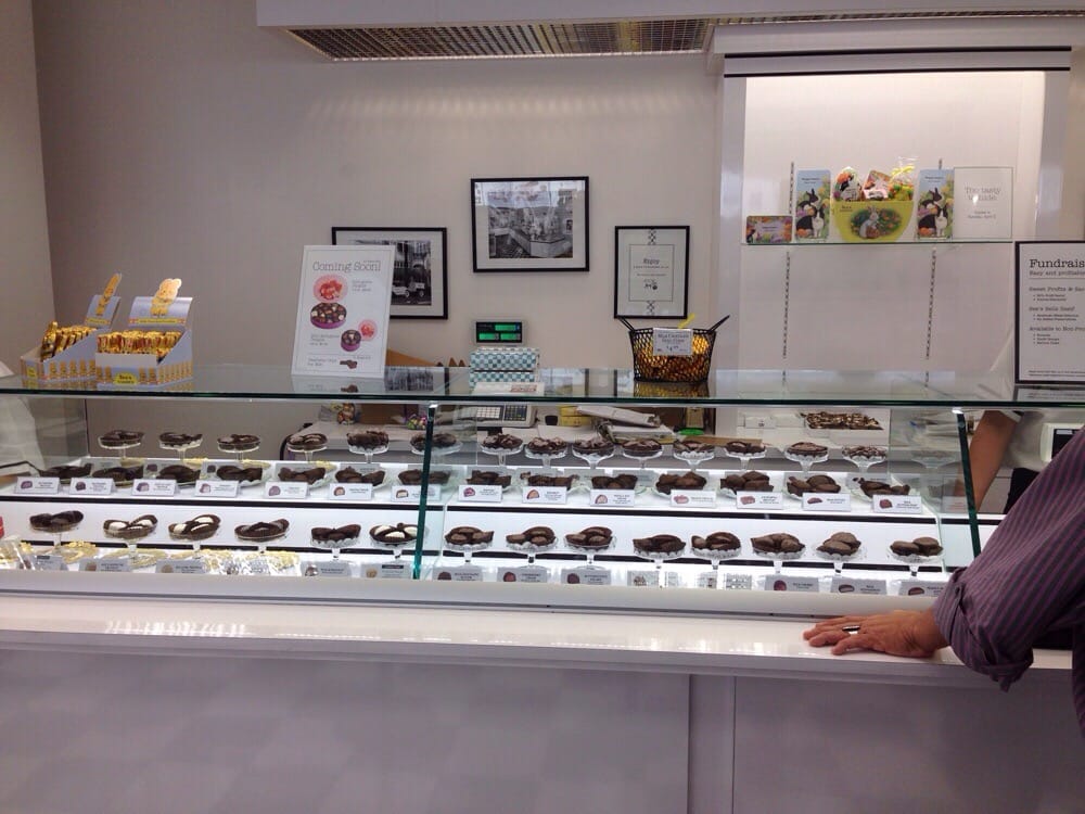 See’s Candies 43 Photos Candy Stores Stonestown San Francisco