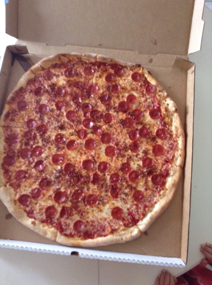 Lazzara’s Pizza & Subs 14 Photos Pizza 9104 Coast Guard Rd Emerald Isle, NC Reviews