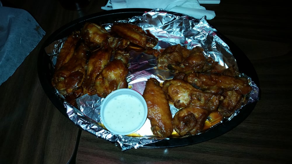 Kristophers Bar & Restaurant 13 Photos Sports Bars 250 N Trade St