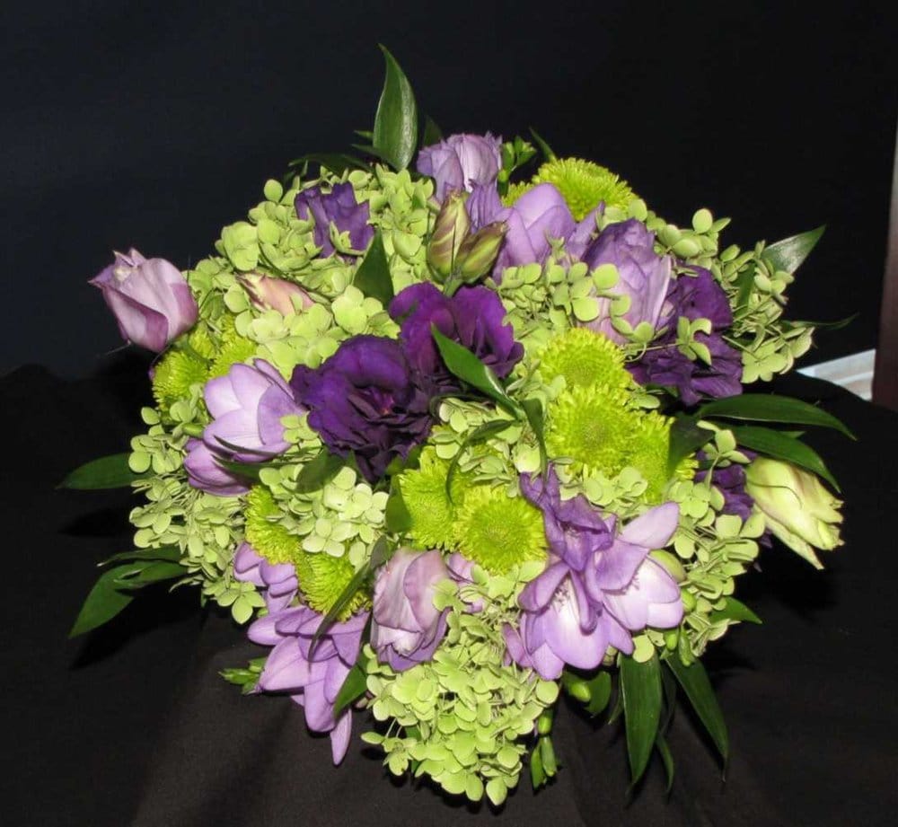 Fresh N Fabulous Flowers And Gifts Florists Qualicum Beach, BC Yelp