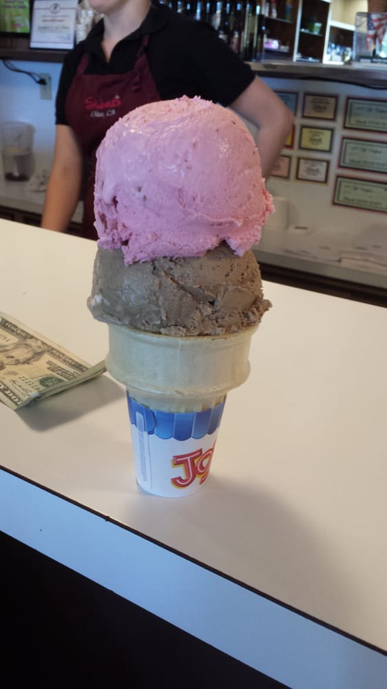 Shubert’s Ice Cream & Candy 92 Photos Candy Stores Chico, CA