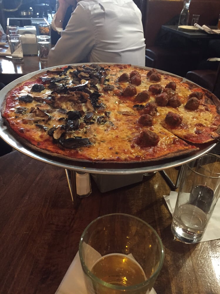 Tappo Thin Crust Pizza 85 Photos Pizza Flatiron New York, NY