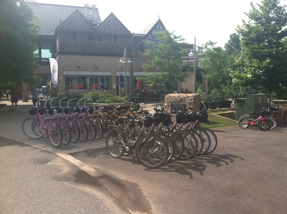 Kelly Drive Local Flavor Fairmount Philadelphia, PA Reviews