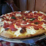 Small pepperoni pizza.