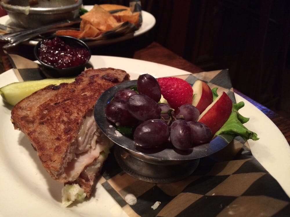 Schuler’s Restaurant & Pub American (New) Marshall, MI Reviews