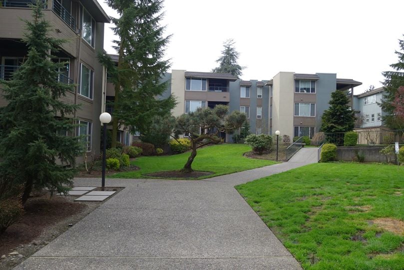 Watercrest Apartments Apartments Lake Forest Park, WA