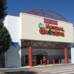 Natural Grocers by Vitamin Cottage logo