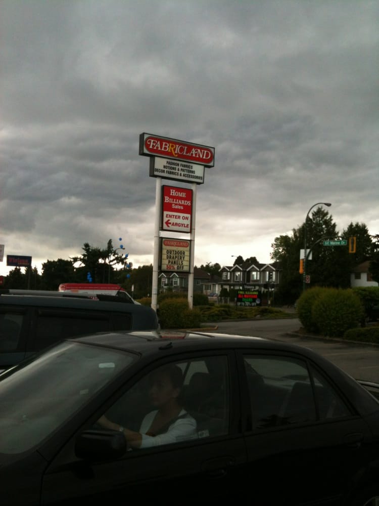 Fabricland Fabric Stores Fraserview Vancouver, BC Reviews