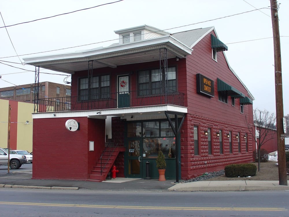 Lazy Dog Coffeehouse CLOSED Coffee & Tea 18 E Sunbury St