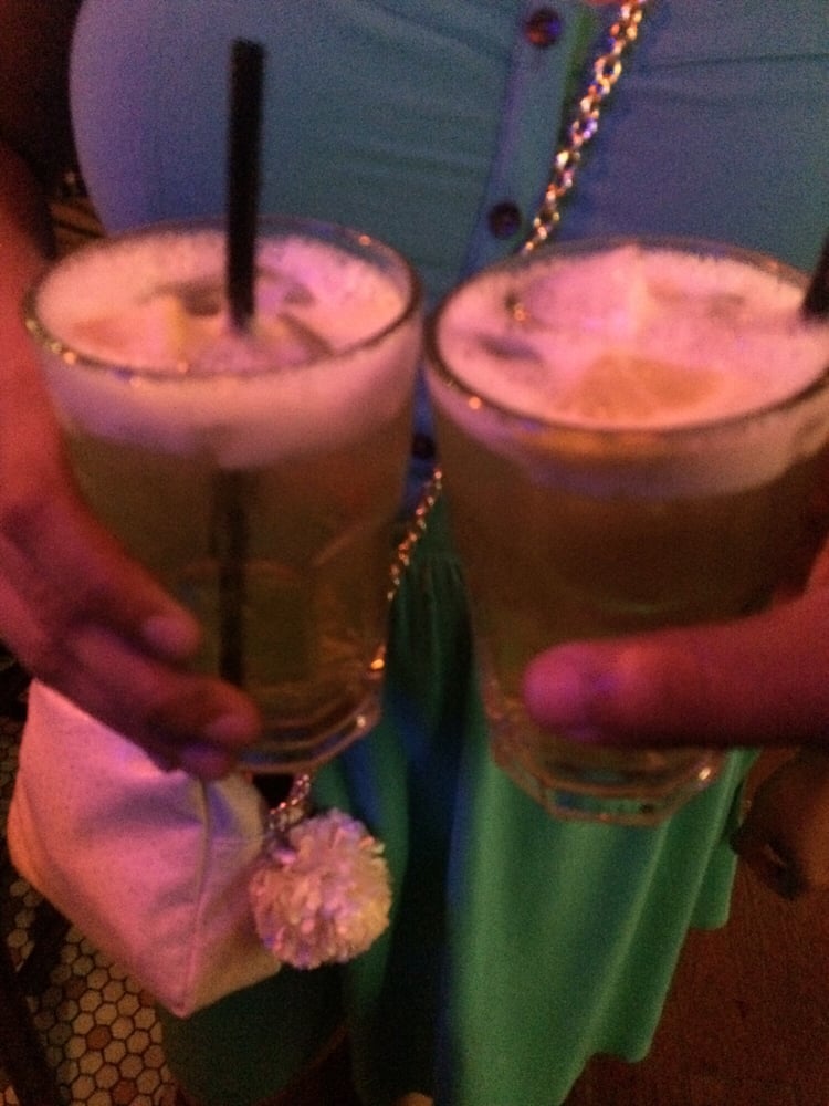 Jake’s Dilemma 34 Photos Dive Bars Upper West Side New York, NY