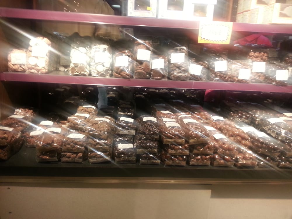 Sweet As Fudge Candy Shoppe 30 Photos Candy Stores Philadelphia