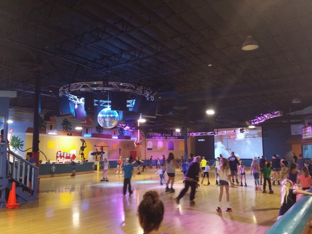 Epic Rollertainment 78 Photos Skating Rinks Murrieta, CA