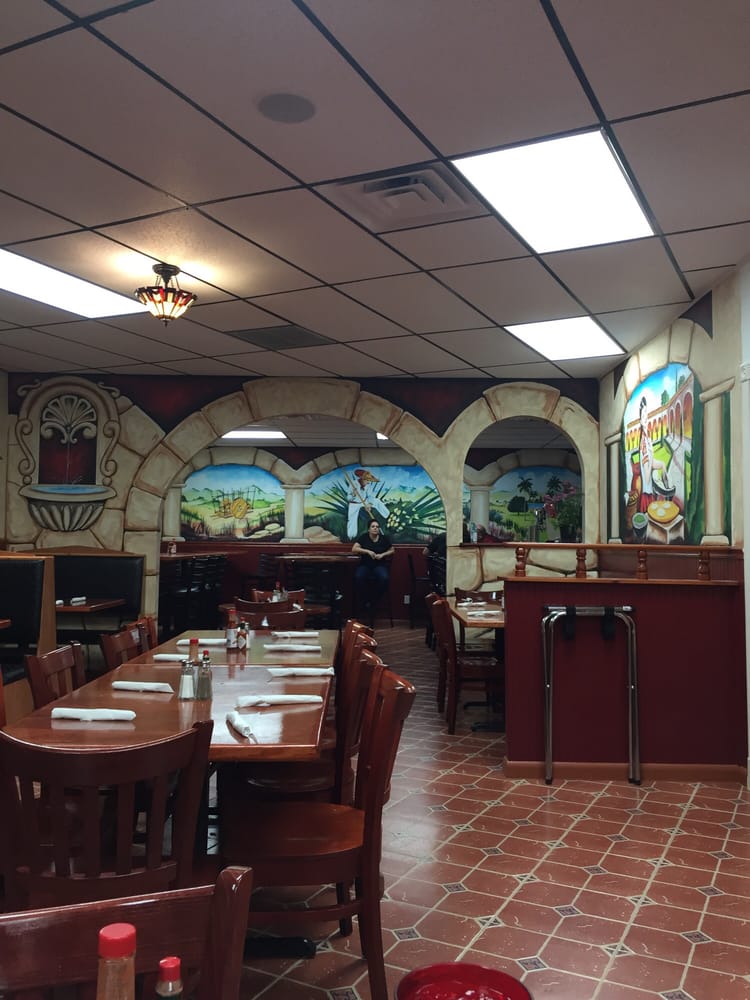 Alejandro’s Mexican Restaurant Mexican 7380 Broad Street