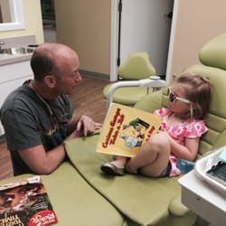 Ellie's+Boulder+Colorado ... Dentistry - Ellie hanging out w/ Dr Ian. - Boulder, CO, United States