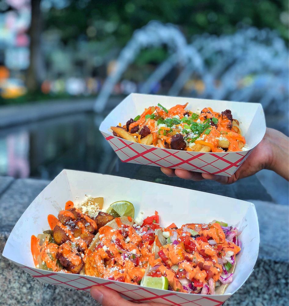 Los Viajeros Food Truck