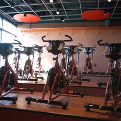 Matrix Fitness & Spa logo