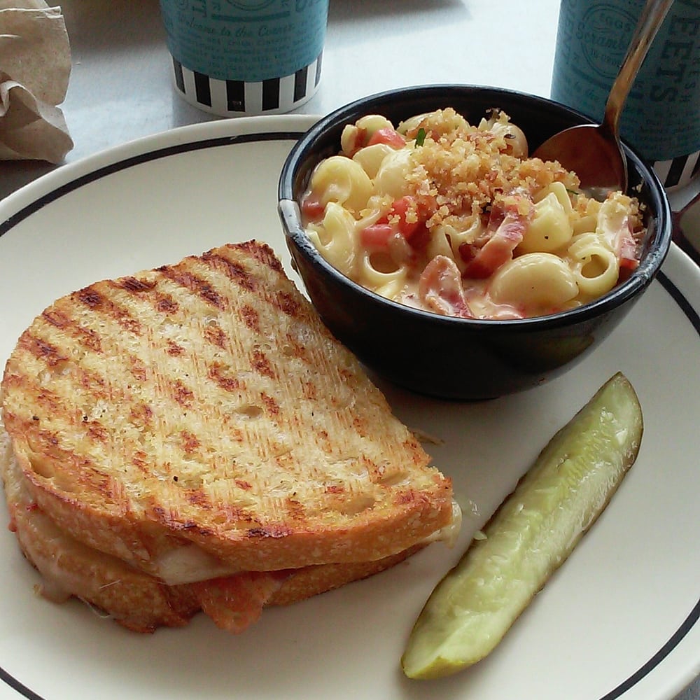 Corner Bakery Cafe Cafes 2305 E Lohman Ave Las Cruces, NM