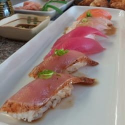 Sake Roll Sushi Restaurant logo