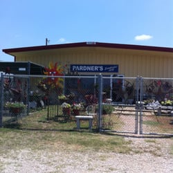 pardner s garden feed store nurseries gardening pardner s garden feed store nurseries gardening