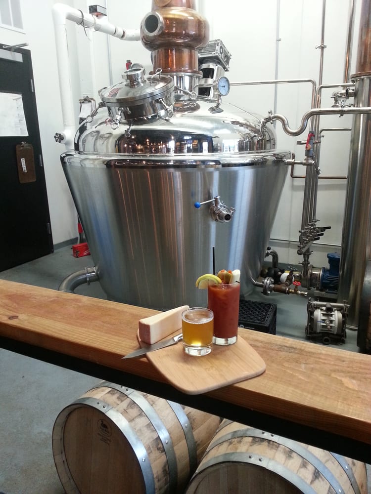 Central Standard Craft Distillery 41 Photos Distilleries Walker's