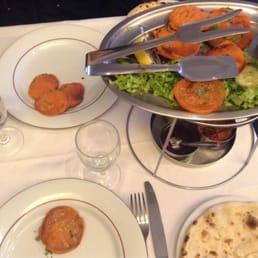 Samossas pommes de terre et aubergine