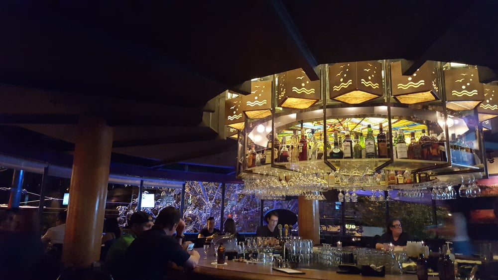 The Bayside Lounge Lounges West End Vancouver, BC Reviews