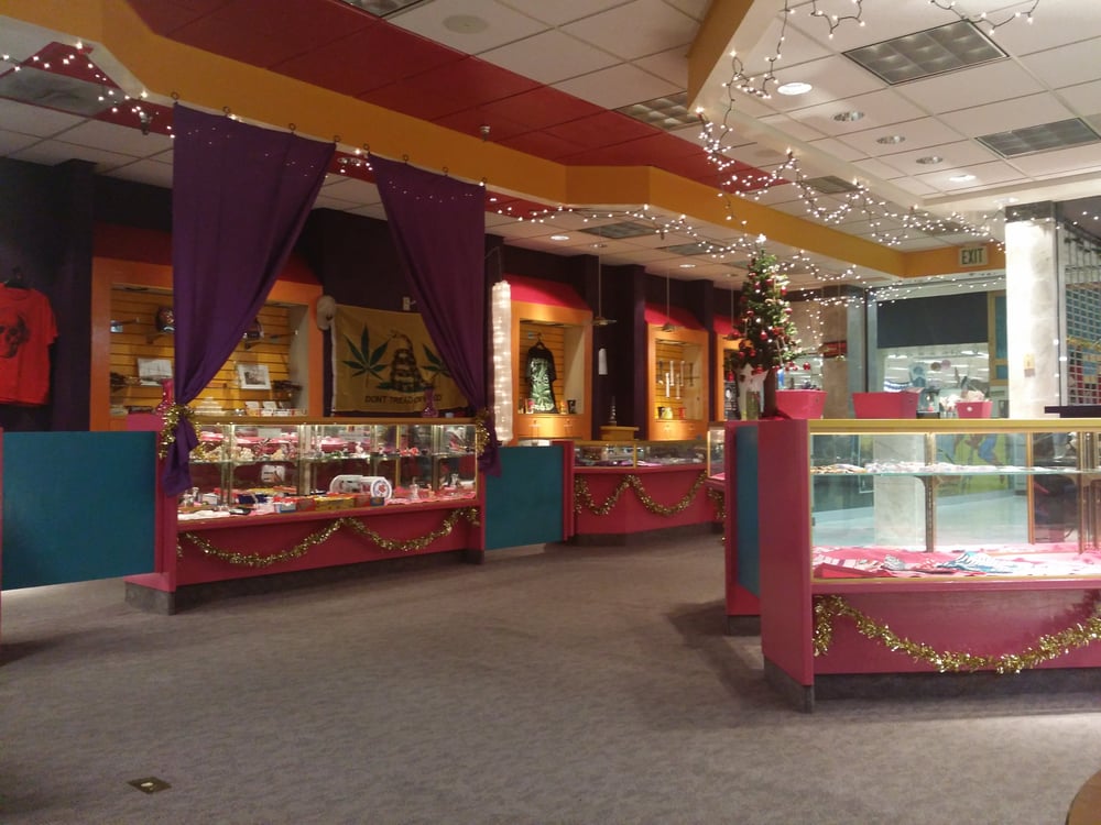 Southshore Mall In Aberdeen Washington 21 Photos Shopping Centers 1017 S Boone St