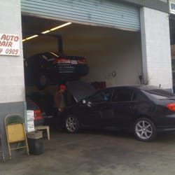 Indo Auto Repair logo