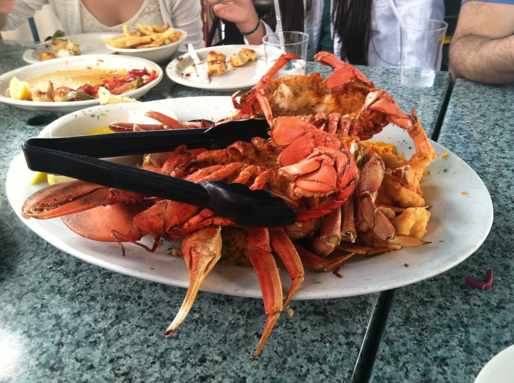 Lobster & Crab Feast $89.95 - 2 Lobsters, 2 Dungeness and 2 Snow Crabs