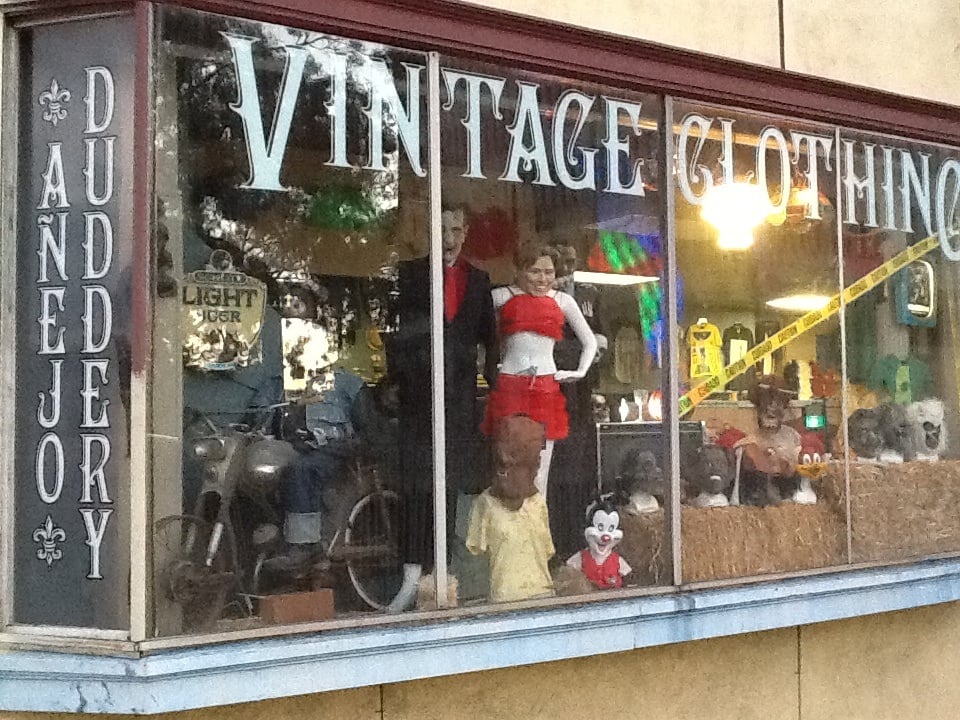 Women clothing stores. California clothing stores for men