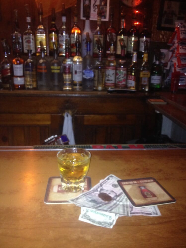 index jpg shemale from Bruce gay bars staten island ny