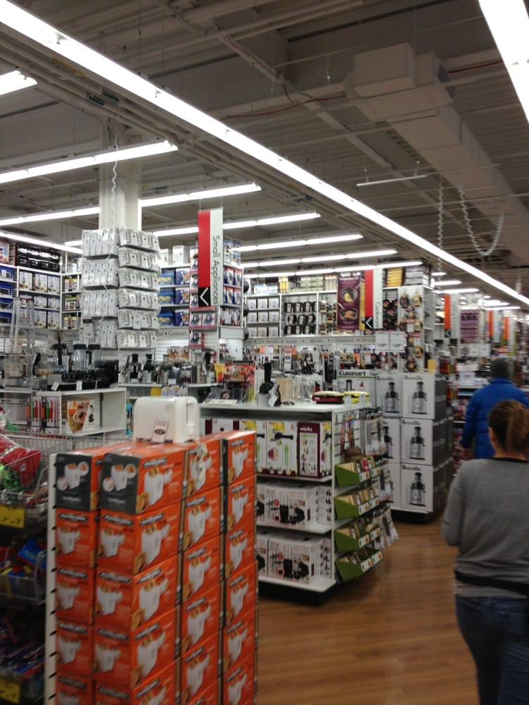 Bed Bath and Beyond - Flushing, NY, United States