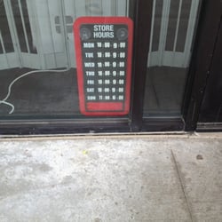 Gamestop logo