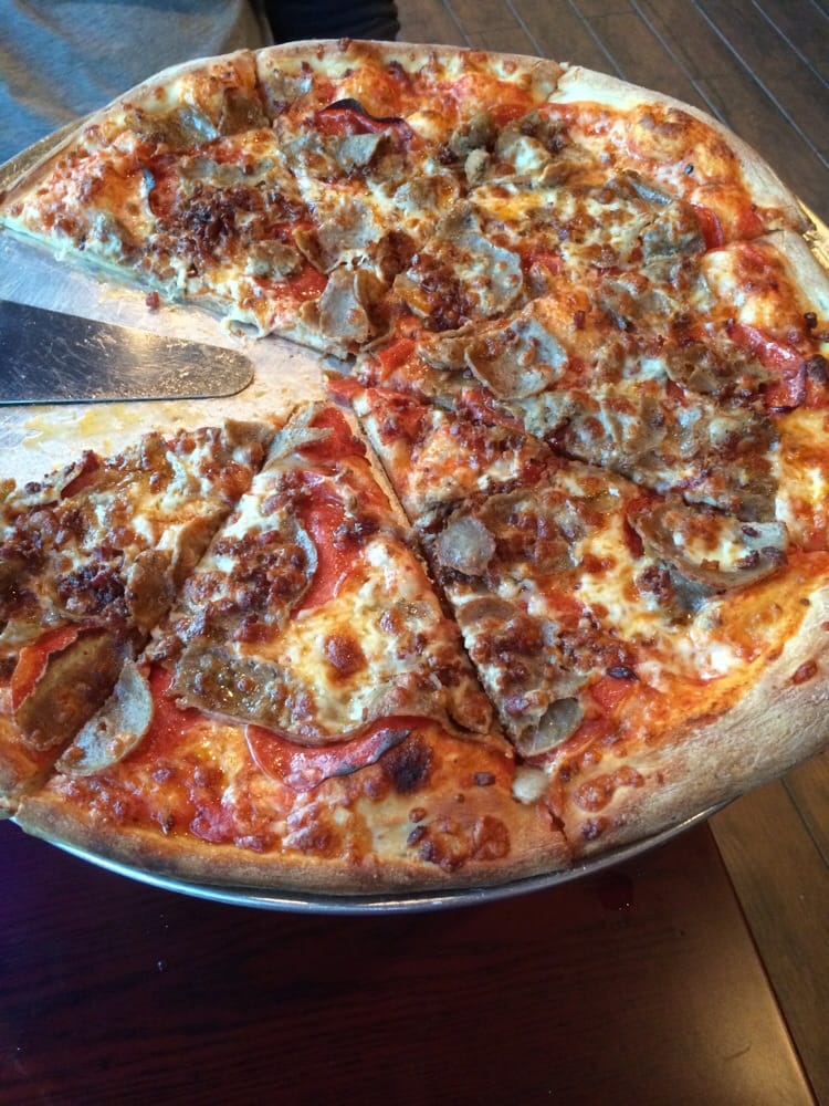 Gina’s Stonefired Italian & Pizzeria 33 Photos Salad 3046