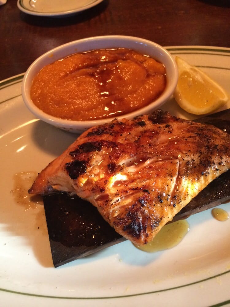 Hickory Falls WoodFired Grille & Bar American (Traditional) Smyrna