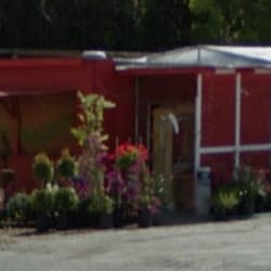 Nelson's Greenhouse logo