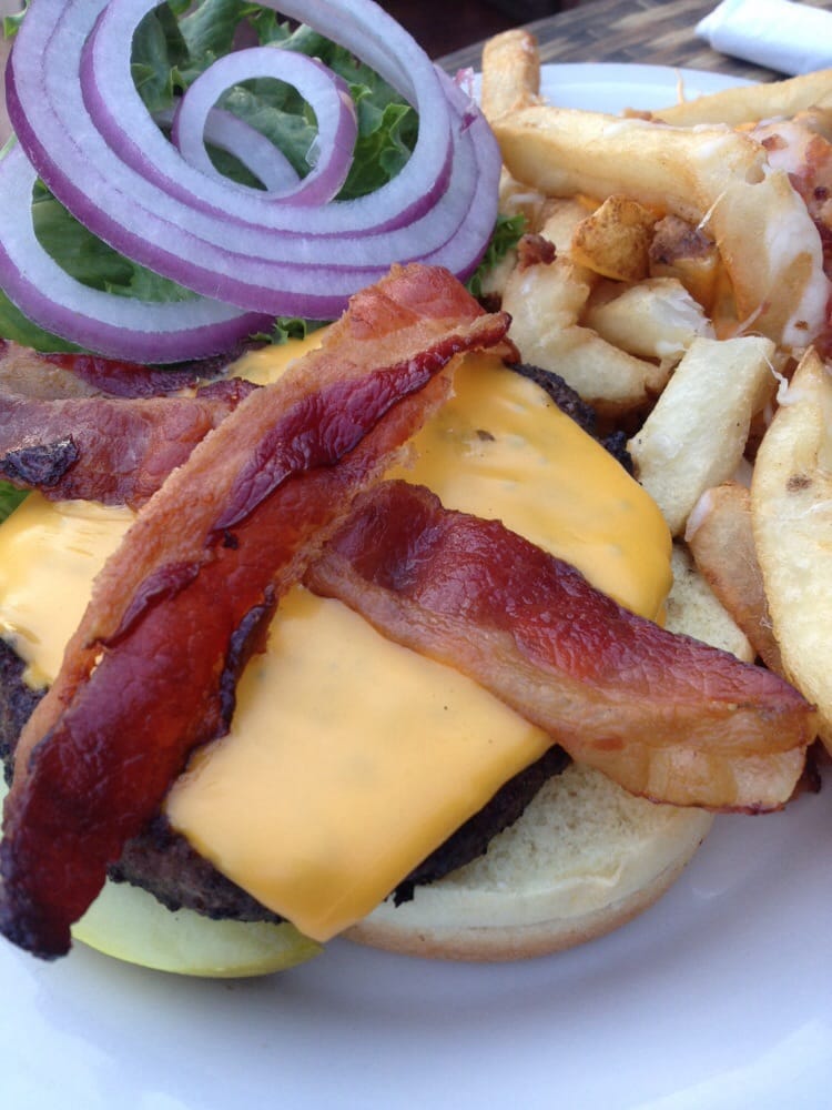 Winking Lizard Tavern - Sports Bars - Lakewood, OH - Reviews - Photos
