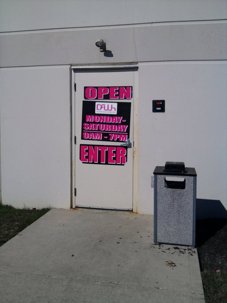 Discount Fashion Warehouse 16 Photos Women's Clothing Plain City