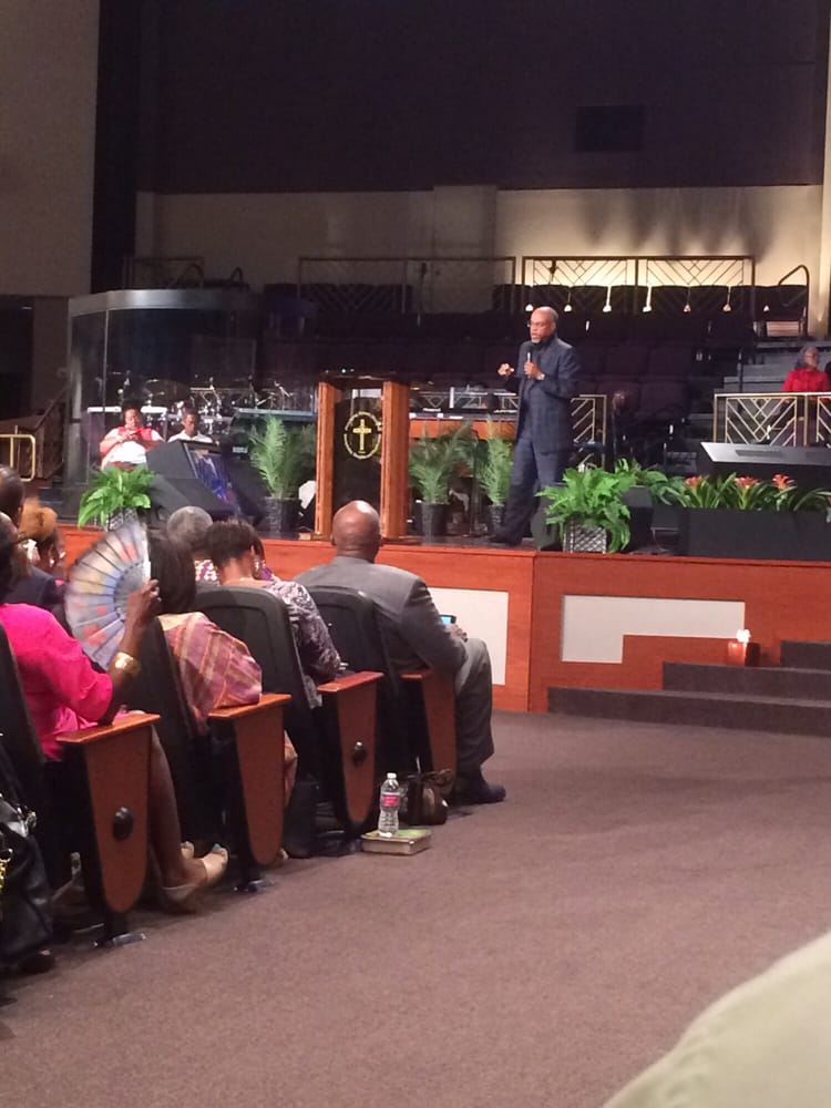 First Baptist Church Of Glenarden 34 Photos Churches Upper