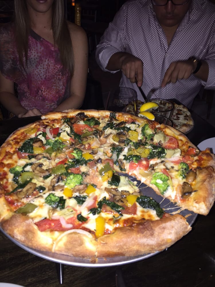 Crust 21 Photos Pizza Lummus Park Miami, FL, United States