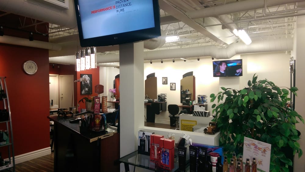 Helen’s Family Barber Shop & Tanning Barbers North End Halifax