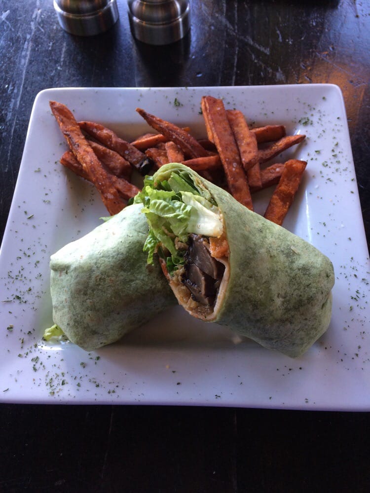 Plates on the Square American (New) Carrollton, GA Reviews