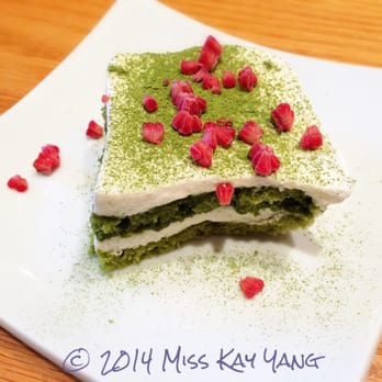 Sushi Sam's Edomata - 2014.06.28 - green tea tiramisu - San Mateo, CA, United States