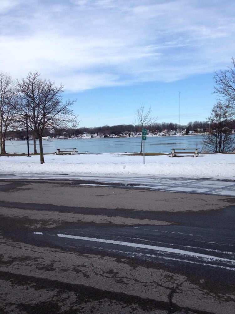 Niawanda Park 21 Photos Parks 300 Niagara St Tonawanda, NY