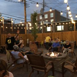 Best Kid Friendly Restaurant In Saint Louis Mo Last Updated Hopcat St Louis