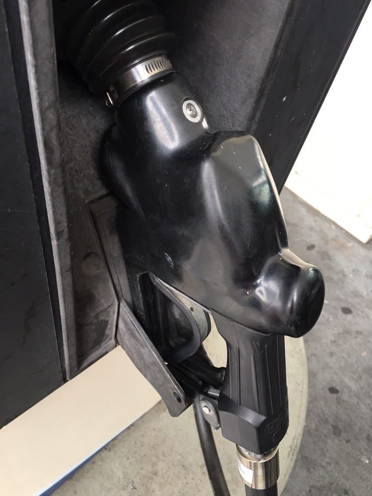 Arco Gas Station Near Me >> They charge 2.79 a gallon but the gas pump is dirty and ... Arco Gas Station Near Me >> They charge 2.79 a gallon but the gas pump is dirty and ...