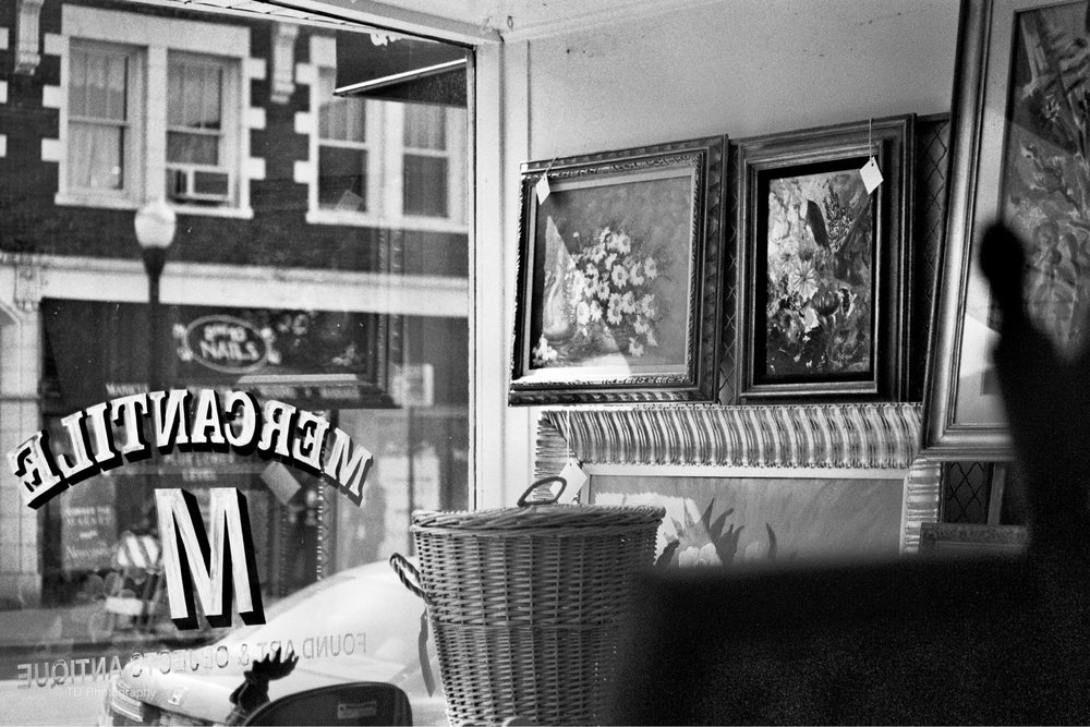 image of business Mercantile M