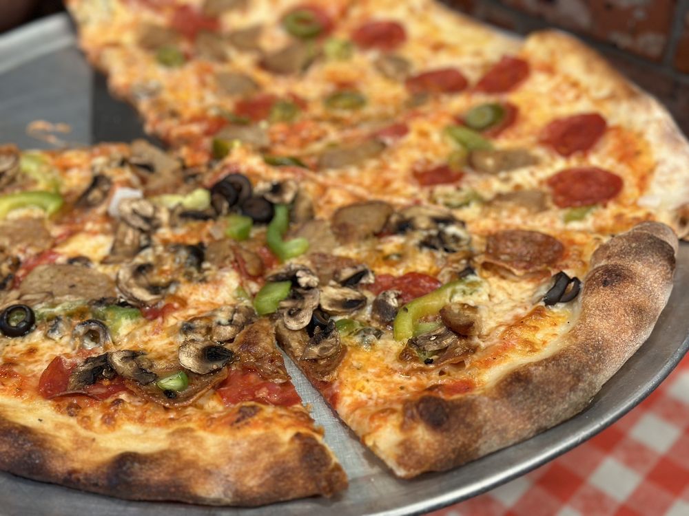 LaRocco's Pizzeria