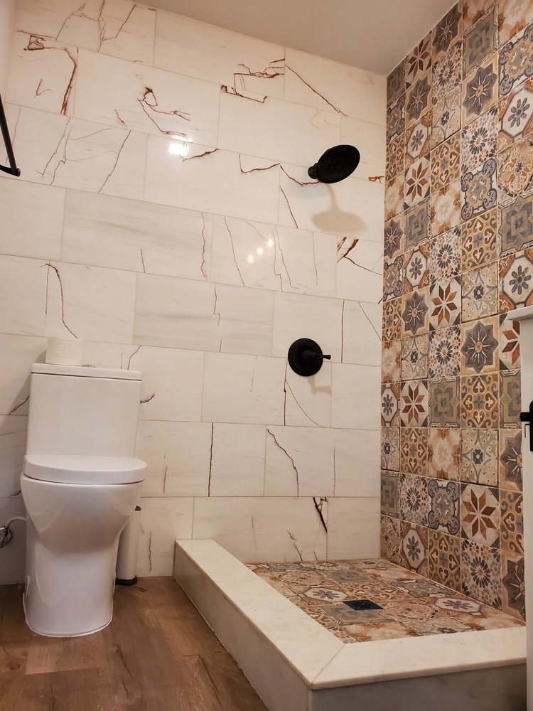 image of business Finding A Contractor