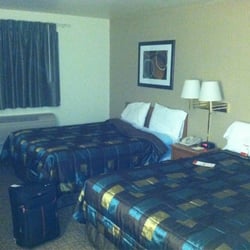 Super 8 By Wyndham Lebanon 10 Photos Hotels 711 Townview Drive Photo Of Super 8 By Wyndham Lebanon Va United States